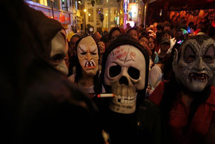 f(wn)ʥ(ji)֮ҹ(zhn)ÿ1031Ăy(tng)(ji)աf(wn)ʥ(ji)ǰϦӢZ(y)Halloween顰All Hallows' EveĿs(dng)С(hu)f(wn)ʥ(ji)bߣҰռǹ 