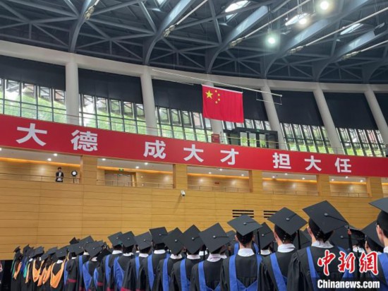 ϺƼW(xu)2021îI(y)Y  z